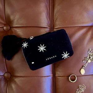 NEW Sezane velvety black jewelry case with embroidered stars ✨ 🖤
